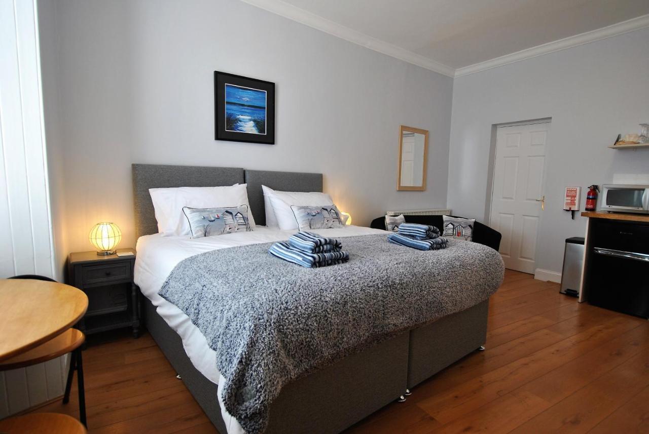 Market Apartment- Harbourfront Studio พิทเทนวีม ภายนอก รูปภาพ