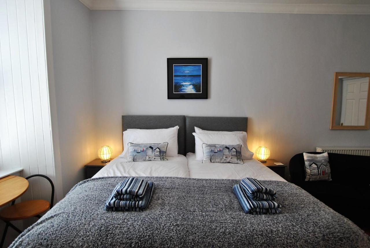 Market Apartment- Harbourfront Studio พิทเทนวีม ภายนอก รูปภาพ
